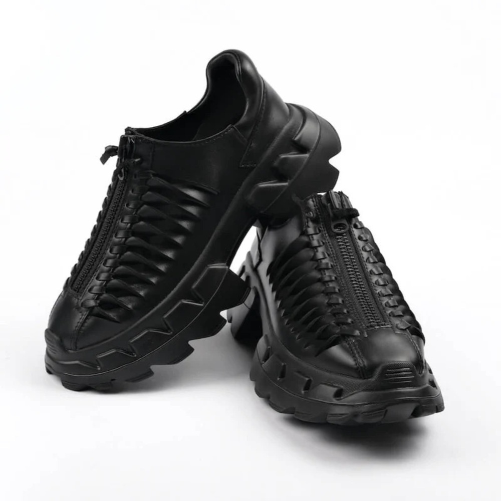 4CCCCEES Arko Spine Sneaker Black Leather Zipper Cutout Size 39 EUC - Picture 12 of 12